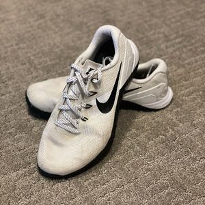 Nike Metcon 3 | women’s size 8